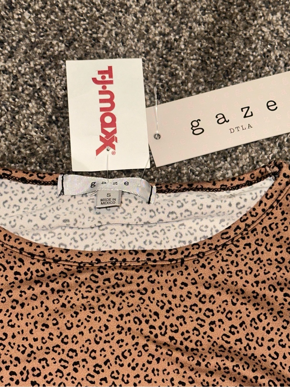 Gaze DTLA NWT Long Sleeve Cropped Leopard Print Top - Tan Size Small - Picture 8 of 11
